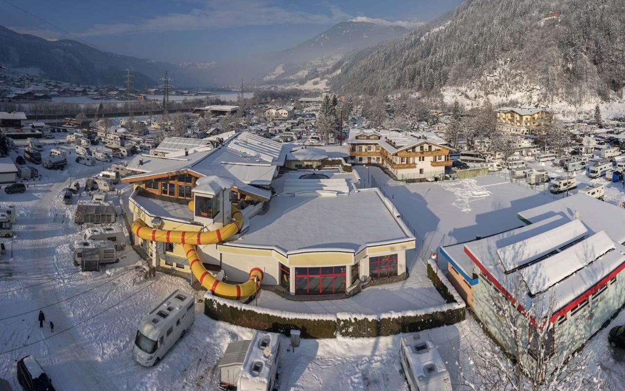 Mountainview Lodge - Chalet Im Zillertal Direkt Am 5 Sterne Campingplatz Aufenfeld Mit Hallenbad Und Sauna Aschau Im Zillertal Екстериор снимка